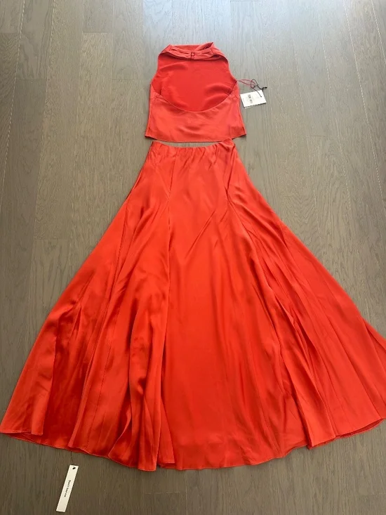 Reformation SERA Two Piece Silk Maxi Skirt Set Red Coral Orange Sz 2 - With Tags - Picture 6 of 10